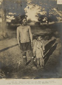 Hon. Hr. voksende Horn og søn. (Sac and Fox Indian) Chefrådgiver for Sac and Fox Indian, Oklahoma, i 1873 (foto) af George W. Ingalls