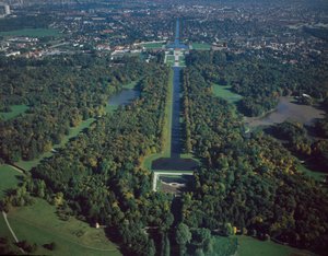 Barokkunst: Luftfoto af Nymphenburg Park, München fra det 17. århundrede, Tyskland af German School