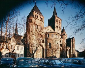 St. Peters katedral af German School