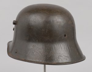 Tysk stålhjelm eller Stahlhelm, ca. 1916 (hjelm) af German School
