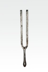Handels tuning fork (metal) af German School