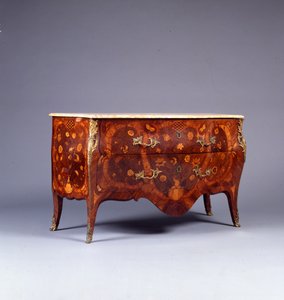 En af et par intarsia- og parketmøbler, ca. 1765 (lakeret messingmonteret kongetræ, amaranth, tulipantræ og bois satin) (se også 463022) af German School