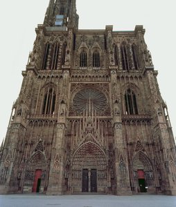 Vestfacade af Strasbourg-katedralen, påbegyndt 1277 af German School
