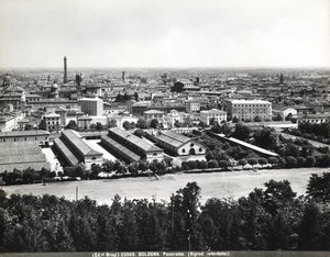 Panoramaudsigt over Bologna med nogle fabrikker. af Giacomo Brogi