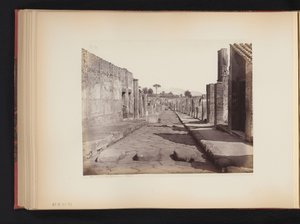 Udsigt over Strada della Abbondanza i Pompeji, Italien Strada della Abbondanza. Pompeji (titel på objekt)