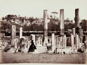 Serapis-templet i Pozzuoli, Napoli af Giorgio Sommer