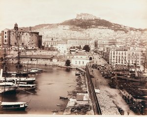 Udsigt over Napoli af Giorgio Sommer