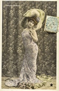 Postkort: Portræt af Carmen Gilbert, Music Hall-kunstner af Phillipe de Marlier
