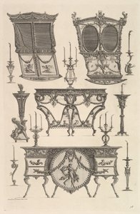 Diverse møbler inklusive to sedanstole, et sidebord og en toiletstol Deux c..., ca. 1769. af Giovanni Battista Piranesi