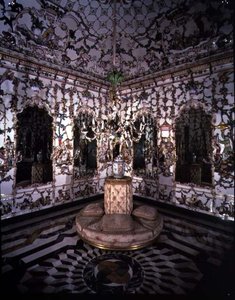 Hjørne af Salon Chino (kinesisk værelse) udført udelukkende af porcelæn, 1769 (porcelæn) (for detaljer se 93238-9) af Giuseppe Gricci