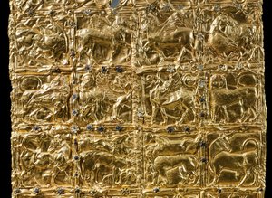 Folie med prægede dekorationer fra Delphi (guld) (detalje af 593279) af Greek