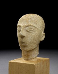 Hoved af en kykladisk figur (marmor)