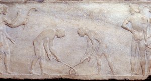 Art of Ancient Greece: Boldspil med lacrosse (princippet for nuværende hockey). Lavrelief skulptur. Athens arkæologiske museum af Greek