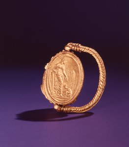 Fingerring med Afrodite og Eros (guld) af Greek School