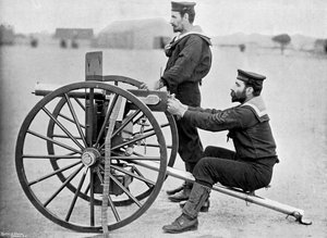 Royal Navy Maxim våbenøvelse på Whale Island, Portsmouth, Hampshire, 1896. af Gregory and Co