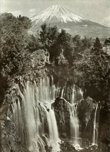 Fuji og Shira-Ito-vandfaldet, 1910. af Herbert Ponting