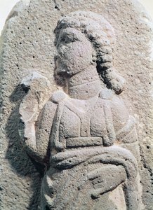 Relief forestillende en hetitisk kvinde i traditionel dragt, fra Syrien, ca. 1300-1200 f.Kr.