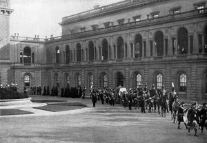 Dronning Victorias begravelsesoptog forlader Osborne House, Isle of Wight, den 1. februar 1901.