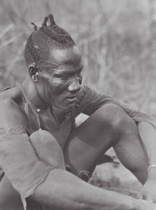 Afrika: Østlige Djur (s/h-foto) af Hugo Adolf Bernatzik