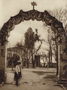 Mexico: Kirken i Acambaro, Michoacan State (s/h-foto) af Hugo Brehme