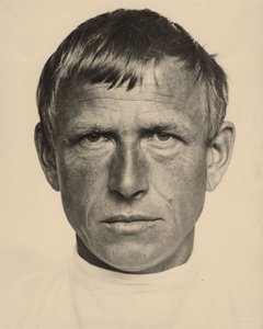 Portræt af kunstneren Otto Dix 1891-1969, ca 1933.