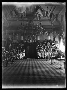Kunstforeningens lodtrækningspræmier på Vyborg Rådhus af Hugo Simberg