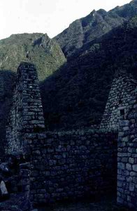 Husruin fra citadellet i Machu Picchu (foto) af Incan Incan