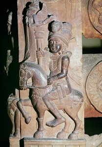 En rytter, detalje fra porten til en buddhistisk stupa, fra Bharhut, Madhya Pradesh, Sen Mauryan Periode, Sunga-dynastiet (180-72 f.Kr.)