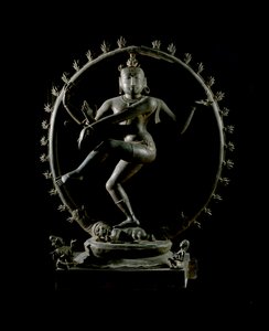 Hinduisme: repræsentation af guden Shiva Nataraja, dansens gud (Shiva Nataraja, dansens herre) Bronzeskulptur 12. århundrede (12. århundrede) Kolkata, indisk museum af Indian School