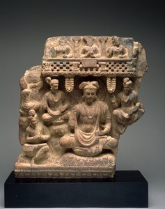 Maitreya (grå skifer med lyserød sandsten) af Indian School
