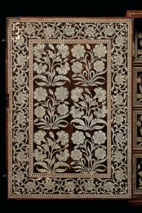 Mughal kabinet, Gujarat eller Sindh, Vestindien (elfenbenindlagt træ) af Indian School