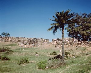 Den cyklopiske mur, 5. århundrede f.Kr af Indian School