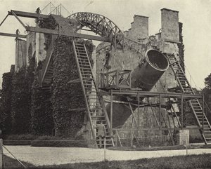 The Great Rosse Telescope, Birr Castle, Kings County (s/h-billede) af Irish Photographer