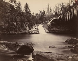 Lula Lake, Upper Falls, Lookout Mountain, Georgia af Isaac H. Bonsall