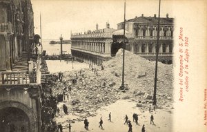 Sammenbrud af Campanile of San Marco, Venedig, 14. juli 1902 af Italian Photographer