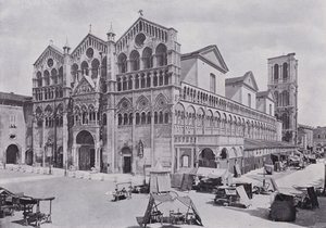 Italien: Katedralen, Ferrara (s/h foto) af Italian Photographer
