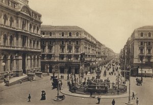 Napoli: Piazza Della Borsa og Rettifilo Corso Umberto I (s/h-foto) af Italian Photographer