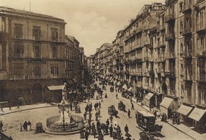 Napoli: Via Roma For Toledo (b/o foto) af Italian Photographer
