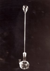Kopi af et termoskop opfundet af Galileo Galilei (1564-1642) af Italian School