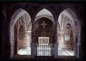 Indvendigt billede af præsbyterium og alter, st benedict hule (sacro speco) Subiaco af Italian School