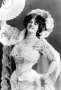 Marie Studholme 1875-1930, engelsk skuespillerinde, 1904.