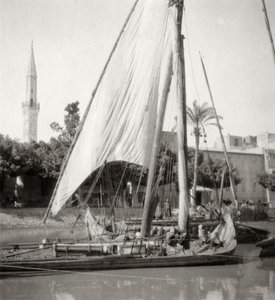 På Mahmoudiyah-kanalen, Alexandria, Egypten, 20. århundrede