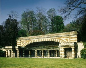 Frankrig, Chatou (Yvelines): Nymphee de Soufflot bygget til at huse en kilde. Arkitektur af Soufflot (arkitekten bag Pantheon) mellem 1774 og 1777.