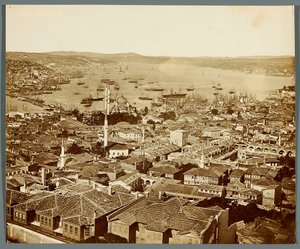 »Bosporus« [Istanbul. Panorama over byen - udsigt mod Bosporusstrædet] af James Robertson