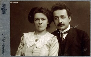 Carte-de-visite portrætfotografi af Albert Einsten og Mileva Einstein-Maric i 1911, 1911