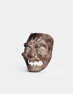 En Gigaku-maske af træ (træ) af Japanese School