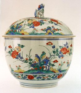 Skål med låg, Edo Periode (malet porcelæn)