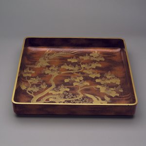 Kimonobakke (lakeret træ)