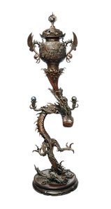 Krone, Meiji Peiriod, slutningen af ​​det 19. århundrede (bronze) af Japanese School