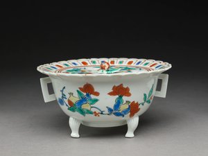 Koro skål med fladt låg, Kakiemon relaterede varer af Japanese School